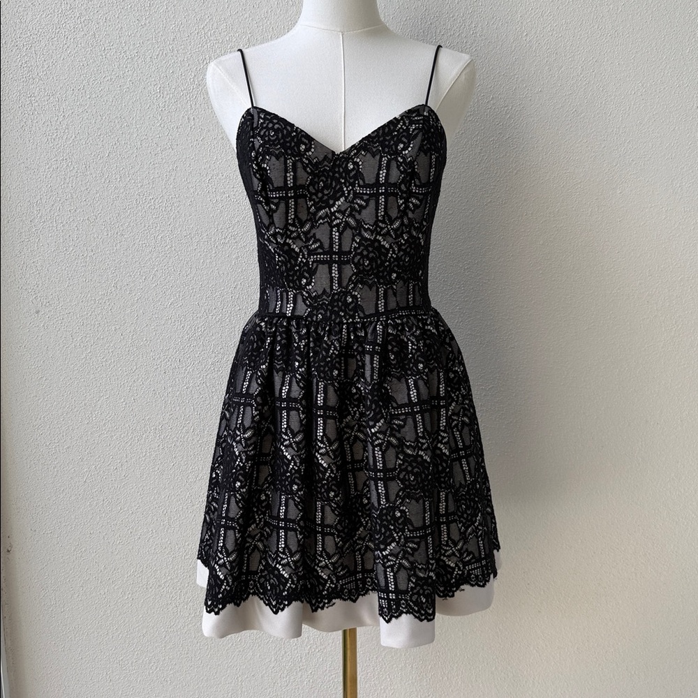 Black lace overlay over ivory backing cocktail dress, Aqua, M worn once like new